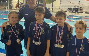 11 Podiums dans les Marais